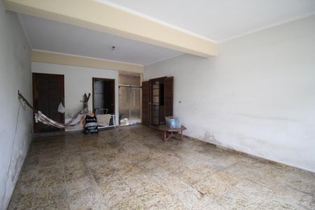 Casa à venda com 600m², 5 quartos e 6 vagas Casa à venda com 600m², 5 quartos e 6 vagasEspaço Gourmet