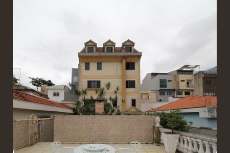 Casa à venda com 600m², 5 quartos e 6 vagas Casa à venda com 600m², 5 quartos e 6 vagasTerraço