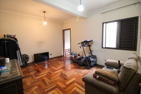 Casa à venda com 600m², 5 quartos e 6 vagas Casa à venda com 600m², 5 quartos e 6 vagasQuarto 2