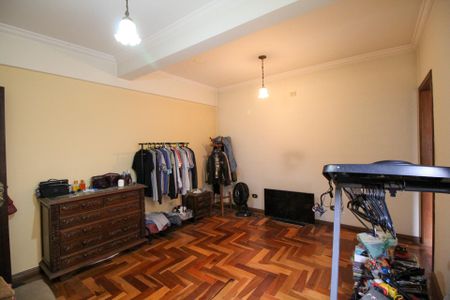 Casa à venda com 600m², 5 quartos e 6 vagas Casa à venda com 600m², 5 quartos e 6 vagasQuarto 2