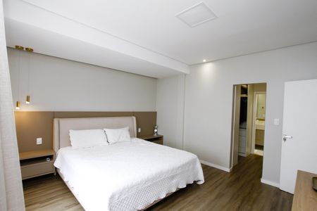 Casa à venda com 380m², 4 quartos e 4 vagasQuarto 3 - Suíte