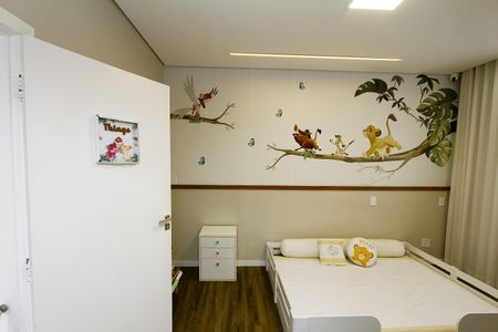 Casa à venda com 380m², 4 quartos e 4 vagasQuarto 4 - Suíte