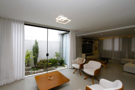 Casa à venda com 380m², 4 quartos e 4 vagasSala