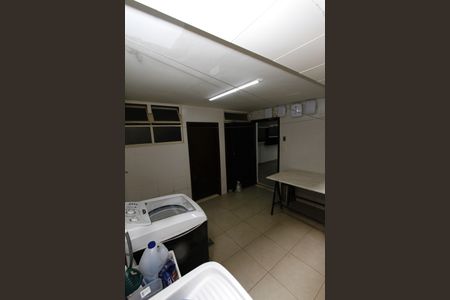 Casa à venda com 380m², 4 quartos e 4 vagasÁrea de Serviço