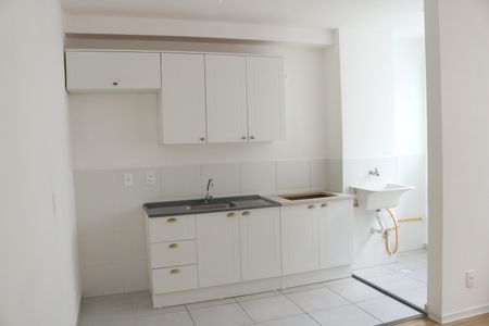 Apartamento à venda com 42m², 2 quartos e sem vagaCozinha e Área de Serviço