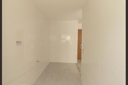 Apartamento para alugar com 47m², 2 quartos e 1 vaga Apartamento para alugar com 47m², 2 quartos e 1 vagaCozinha e Área de Serviço