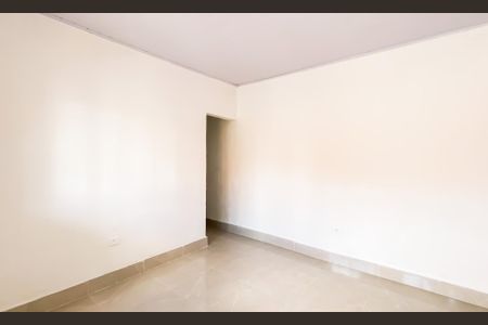 Sala de casa para alugar com 2 quartos, 150m² em Jardim Lisboa, São Paulo