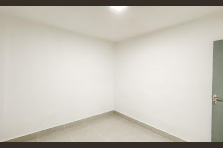 Quarto 2 de casa para alugar com 2 quartos, 150m² em Jardim Lisboa, São Paulo