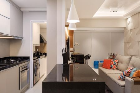 Foto 04 de apartamento à venda com 2 quartos, 74m² em Aclimação, São Paulo