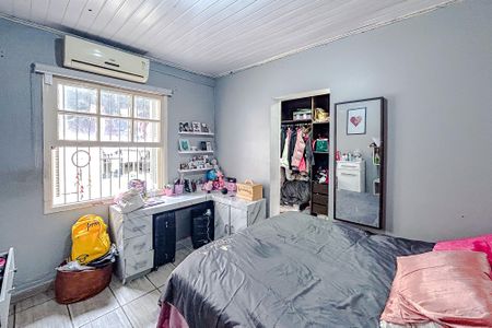 Casa à venda com 240m², 3 quartos e 1 vagaSuíte 1