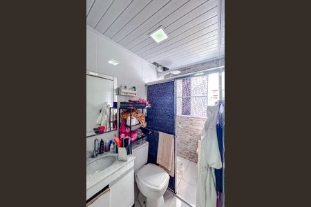 Casa à venda com 240m², 3 quartos e 1 vagaBanheiro da Suíte 1