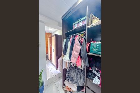 Casa à venda com 240m², 3 quartos e 1 vagaCloset da suíte 1