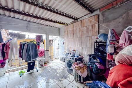 Casa à venda com 240m², 3 quartos e 1 vagaÁrea de Serviço