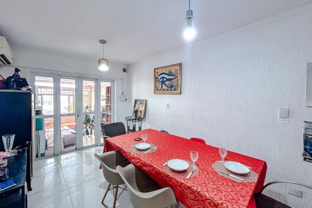 Casa à venda com 240m², 3 quartos e 1 vagaSala de Jantar