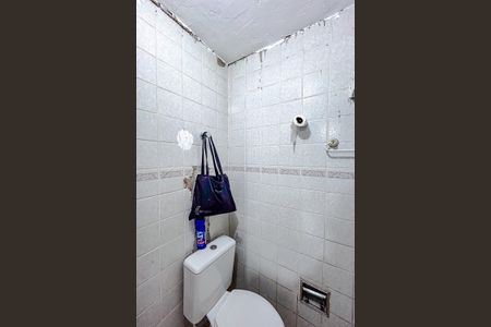 Casa à venda com 240m², 3 quartos e 1 vagaLavabo