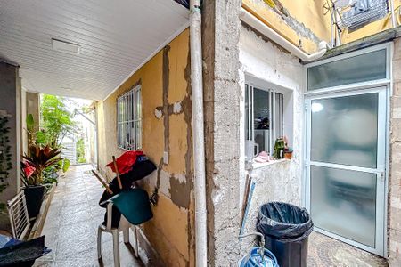 Casa à venda com 240m², 3 quartos e 1 vagaÁrea externa