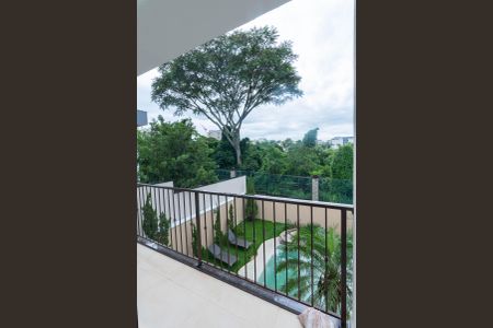 Casa de condomínio à venda com 318m², 3 quartos e 4 vagasVaranda do Corredor