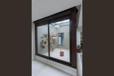 Casa de condomínio à venda com 318m², 3 quartos e 4 vagasSuíte 1