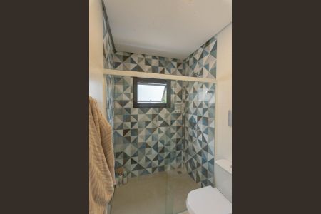 Casa de condomínio à venda com 318m², 3 quartos e 4 vagasBanheiro da Suíte 2