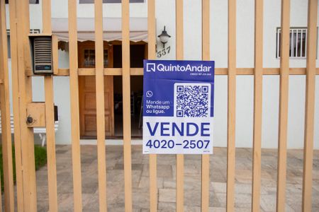 Casa para alugar com 415m², 3 quartos e 5 vagasFachada