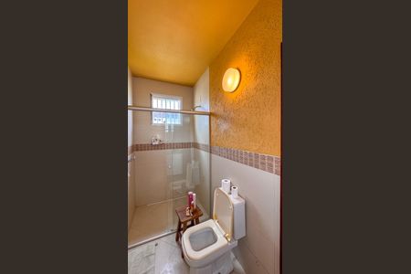 Casa para alugar com 415m², 3 quartos e 5 vagasBanheiro da Suíte 1