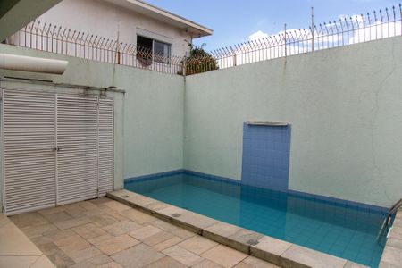 Casa para alugar com 415m², 3 quartos e 5 vagasPiscina