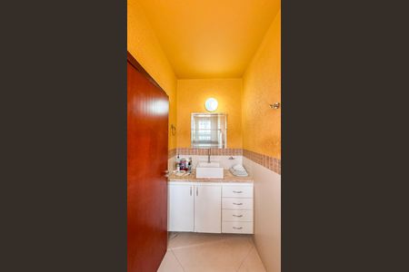 Casa para alugar com 415m², 3 quartos e 5 vagasBanheiro da Suíte 1