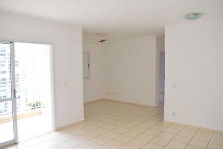 Apartamento para alugar com 78m², 2 quartos e 2 vagasSala