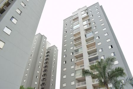 Apartamento para alugar com 78m², 2 quartos e 2 vagasFachada