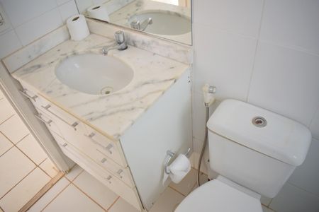 Apartamento para alugar com 78m², 2 quartos e 2 vagasBanheiro 