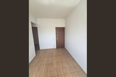 Apartamento para alugar com 3 quartos, 80m² em Jardim Montanhês, Belo Horizonte