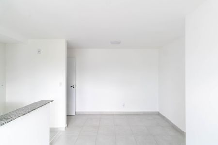 Sala de apartamento para alugar com 2 quartos, 58m² em Campo Grande, Rio de Janeiro
