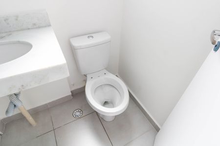 Apartamento para alugar com 58m², 2 quartos e 1 vaga Apartamento para alugar com 58m², 2 quartos e 1 vagaBanheiro Social