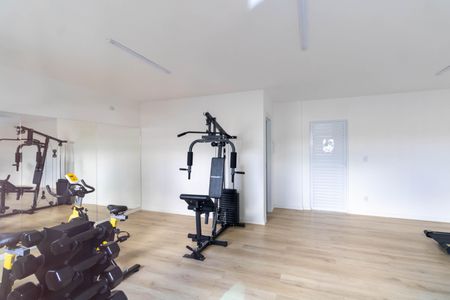 Apartamento para alugar com 58m², 2 quartos e 1 vaga Apartamento para alugar com 58m², 2 quartos e 1 vagaÁrea comum - Academia