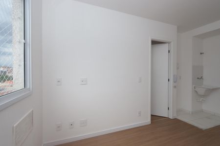 Sala de apartamento para alugar com 1 quarto, 24m² em Jardim Vila Carrão, São Paulo