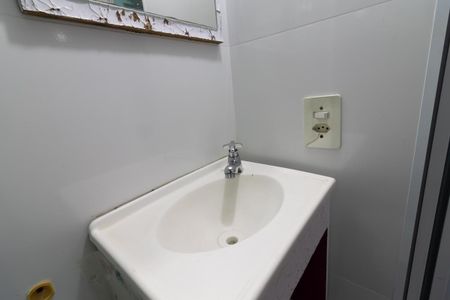 Casa para alugar com 45m², 3 quartos e sem vagaBanheiro da Suíte 1