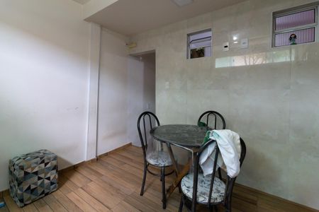 Casa para alugar com 45m², 3 quartos e sem vagaCozinha