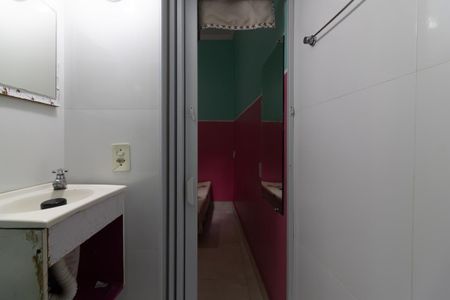 Casa para alugar com 45m², 3 quartos e sem vagaBanheiro da Suíte 1