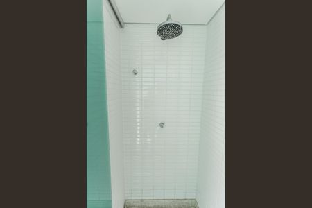 Apartamento para alugar com 450m², 3 quartos e 4 vagasÁrea comum - Chuveiro da Sauna