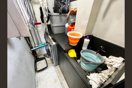 Apartamento à venda com 70m², 1 quarto e 1 vagaÁrea de Serviço