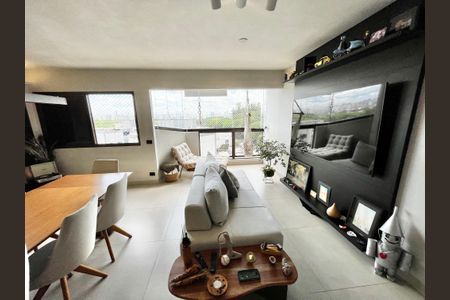 Apartamento à venda com 70m², 1 quarto e 1 vagaSala/Cozinha