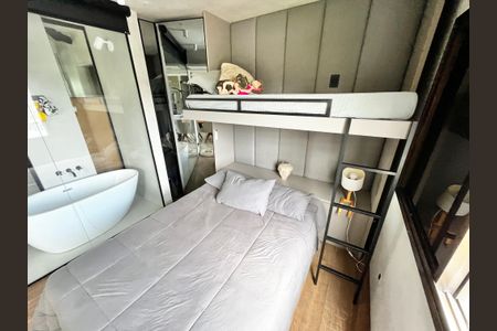 Apartamento à venda com 70m², 1 quarto e 1 vagaQuarto