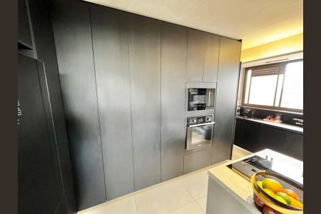 Apartamento à venda com 70m², 1 quarto e 1 vagaSala/Cozinha