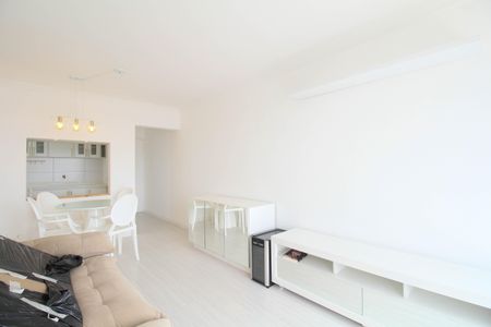 Sala de apartamento para alugar com 2 quartos, 78m² em Vila Suzana, São Paulo