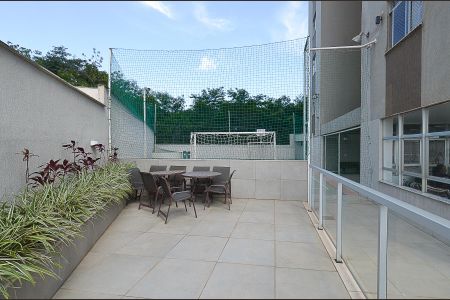 Apartamento para alugar com 75m², 3 quartos e 1 vagaÁrea comum - Quadra