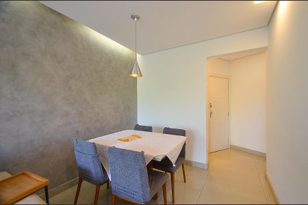 Sala Ambientes de apartamento para alugar com 3 quartos, 75m² em União, Belo Horizonte
