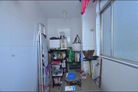 Apartamento para alugar com 75m², 3 quartos e 1 vagaÁrea de Serviço