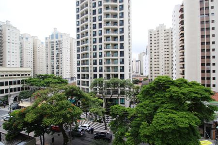 Vista de apartamento para alugar com 1 quarto, 45m² em Indianópolis, São Paulo