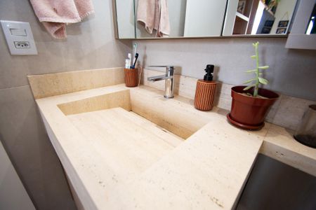 banheiro quarto de kitnet/studio para alugar com 1 quarto, 25m² em Pinheiros, São Paulo