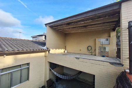 Garagem de casa à venda com 3 quartos, 200m² em Cidade São Jorge, Santo André